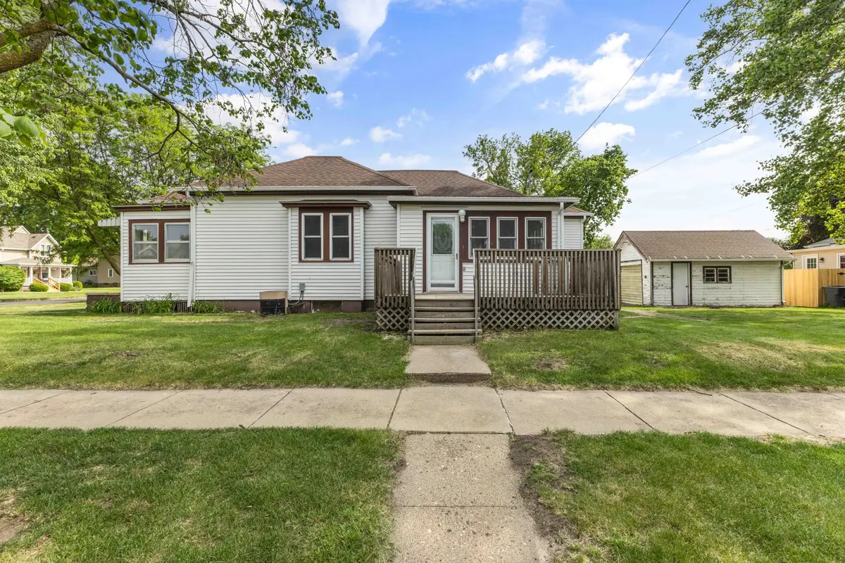 129 Linn Street, Boone, IA 50036 - #1