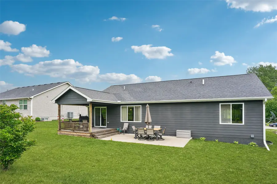 801 N Kenwood Boulevard, Indianola, IA 50125 - #2