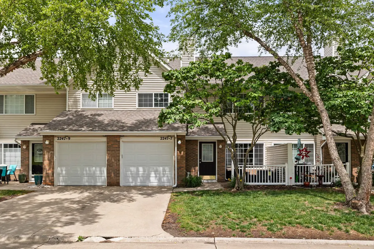 2247 Grand Avenue #7, West Des Moines, IA 50265 - #1