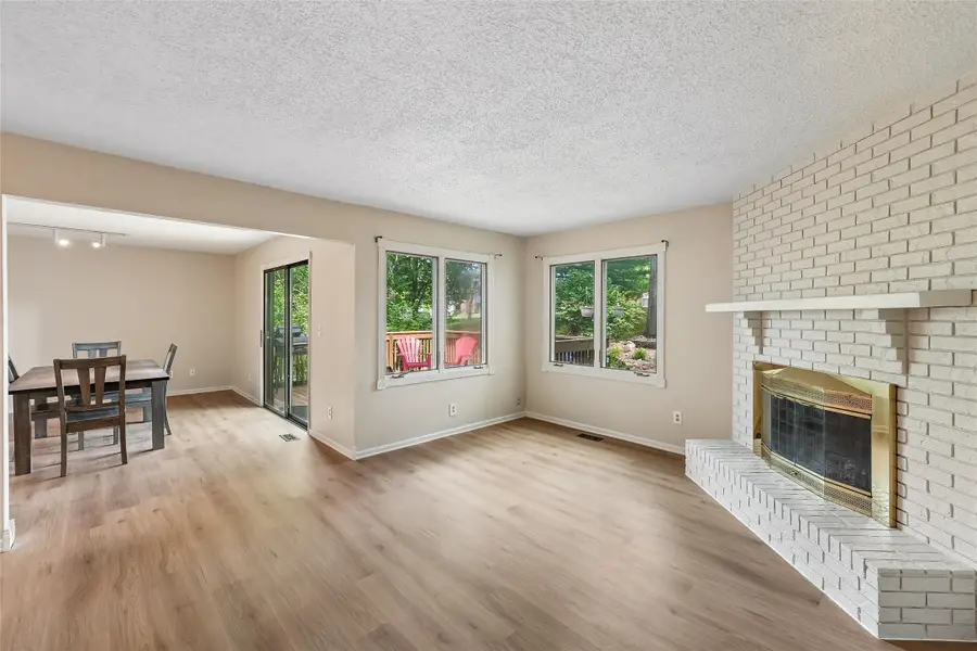 4909 W Park Drive, West Des Moines, IA 50266 - #3