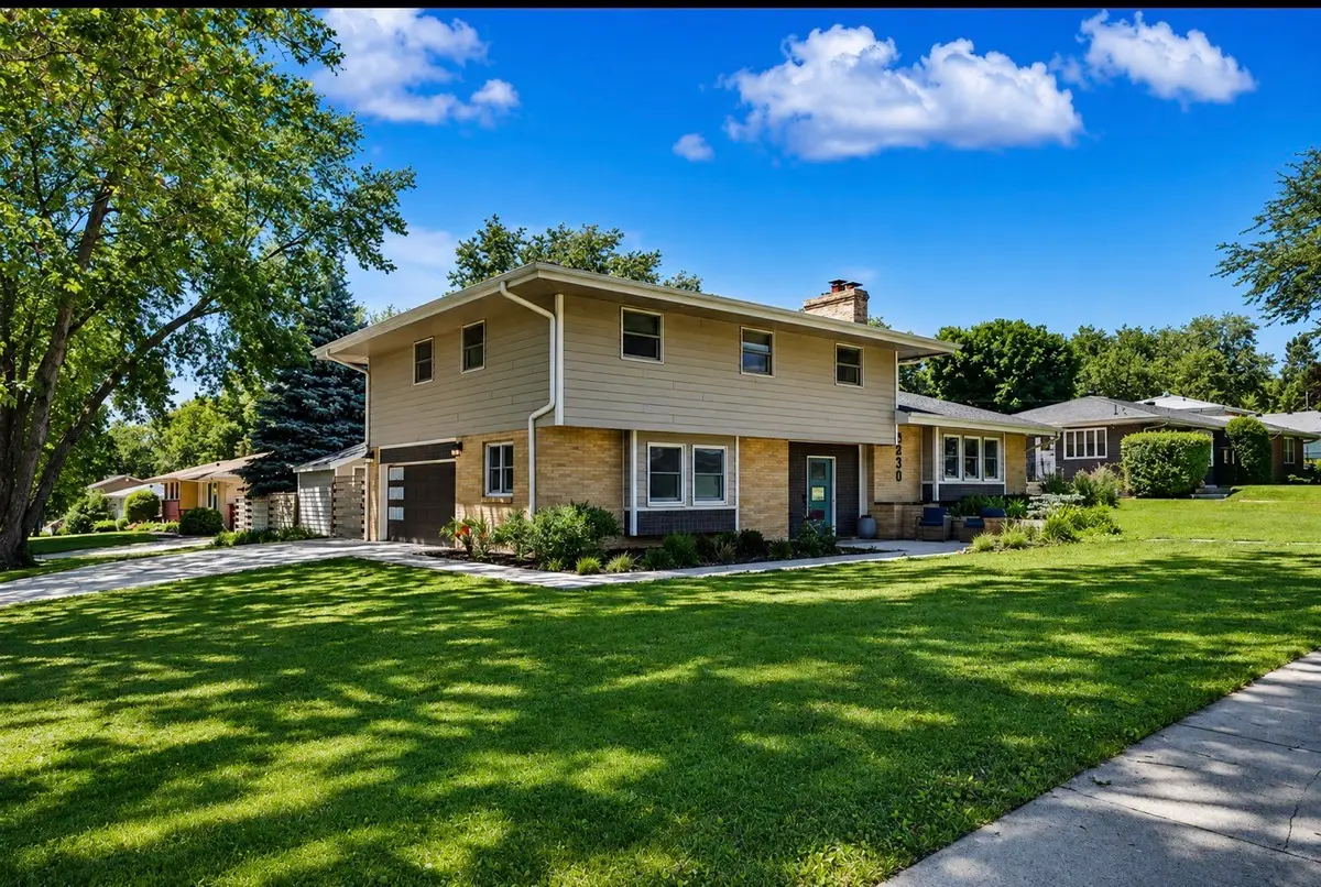2030 NW 81st Street, Clive, IA 50325 - #1