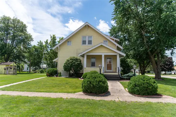 601 E 5th Street, Prairie City, IA 50228