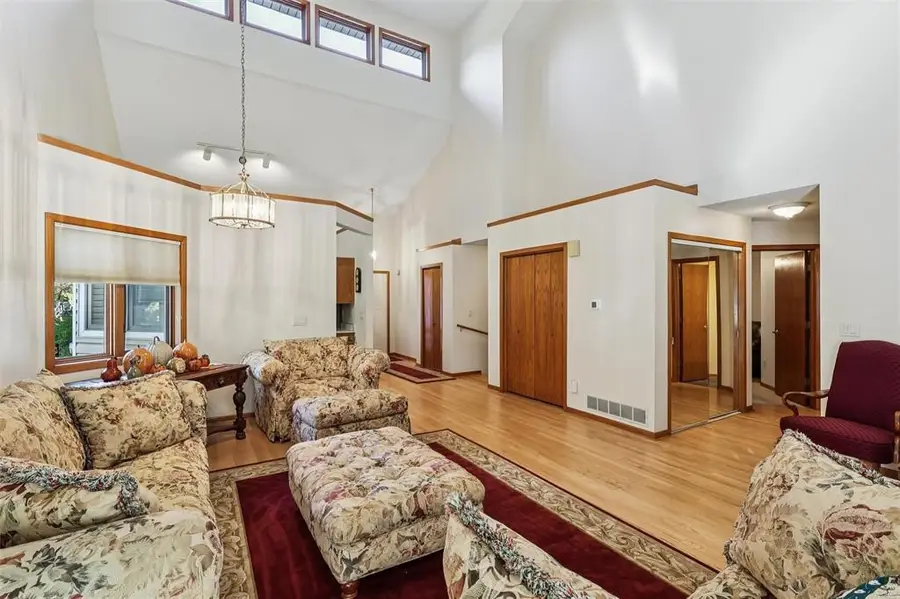 5832 Vista Drive, West Des Moines, IA 50266 - #3