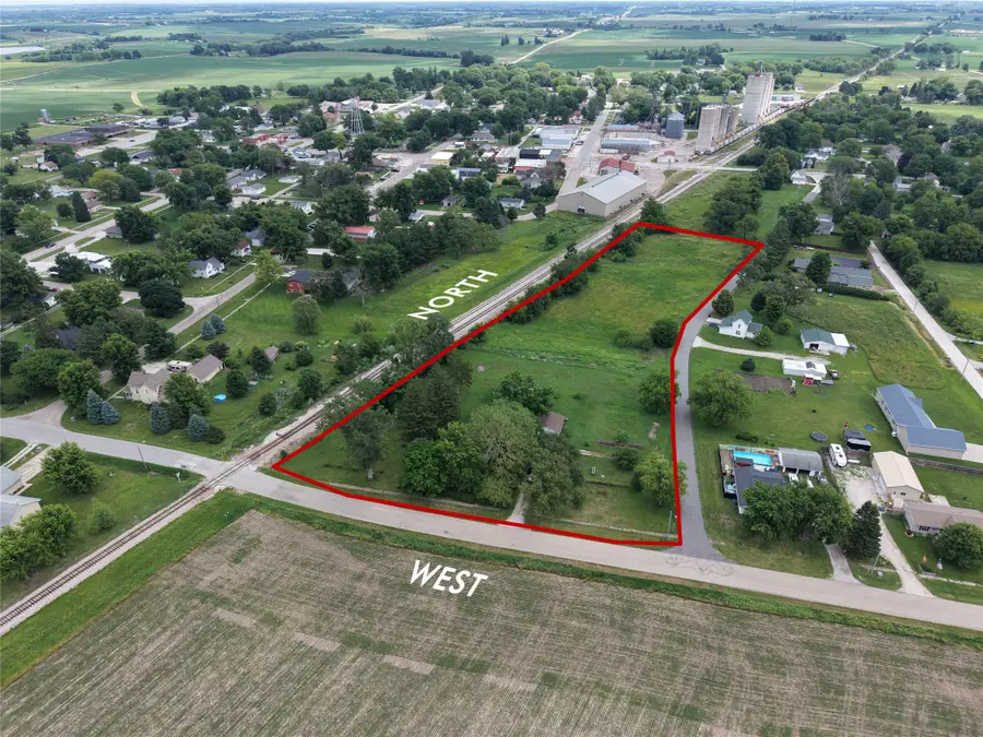 611 Maple Street, Dexter, IA 50070 - #2