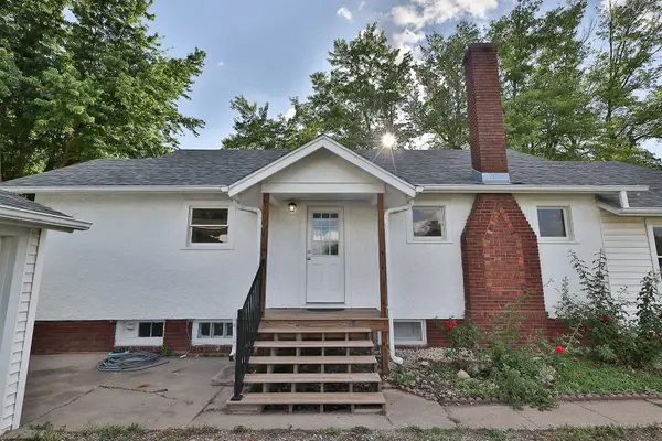 2164 230th Street, Oskaloosa, IA 52577