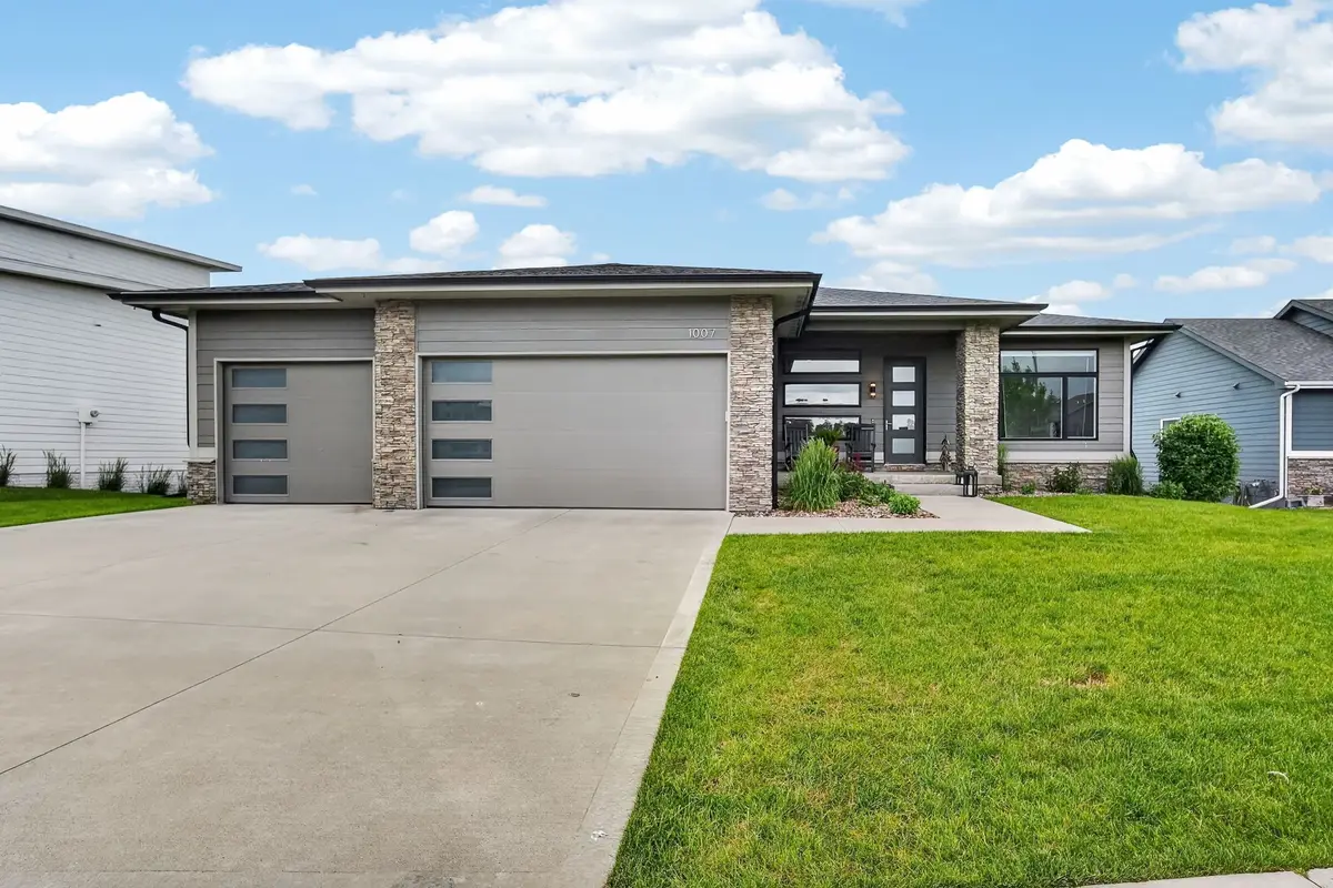 1007 Lynne Drive, Adel, IA 50003 - #1