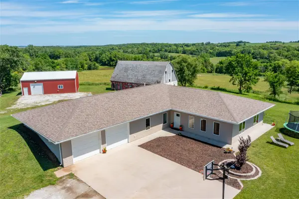 9027 228th Avenue, Ackworth, IA 50001