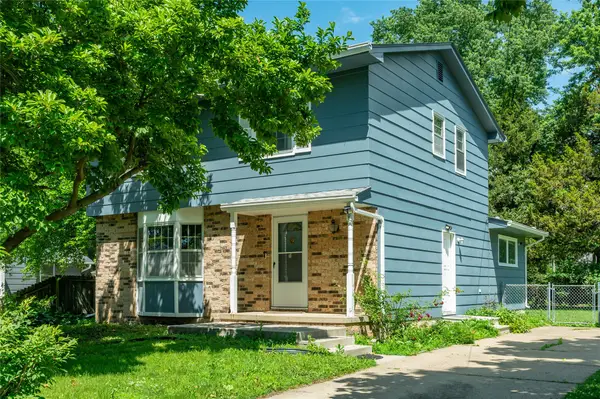 4305 65th Street, Urbandale, IA 50322