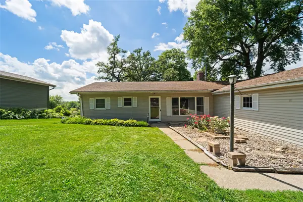 1530 Jade Street, Kellogg, IA 50135