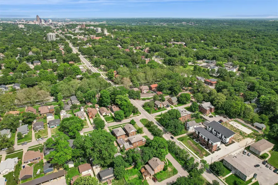 4840 Ingersoll Avenue, Des Moines, IA 50312 - #3