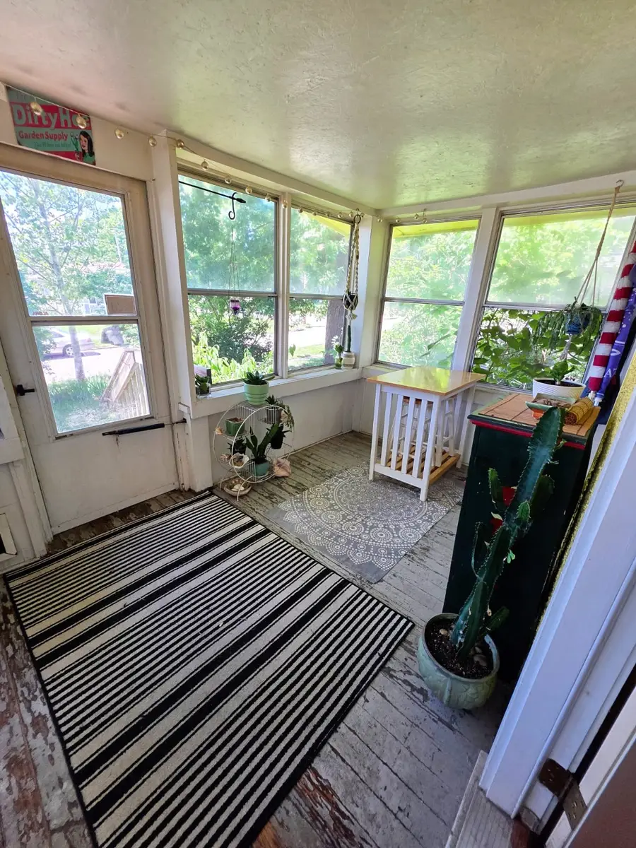 3315 5th Avenue, Des Moines, IA 50313 - #3