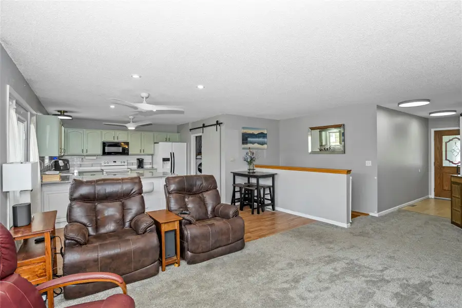 2519 Grand River Drive, Des Moines, IA 50320 - #3
