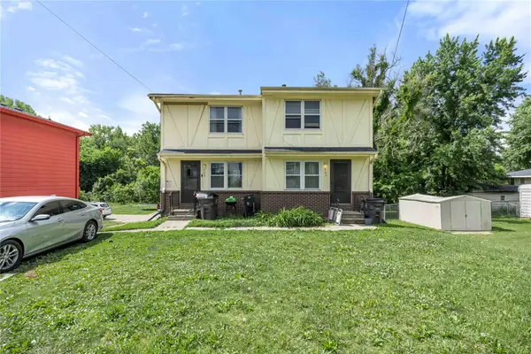 707 & 715 E Mckinley Avenue, Des Moines, IA 50315