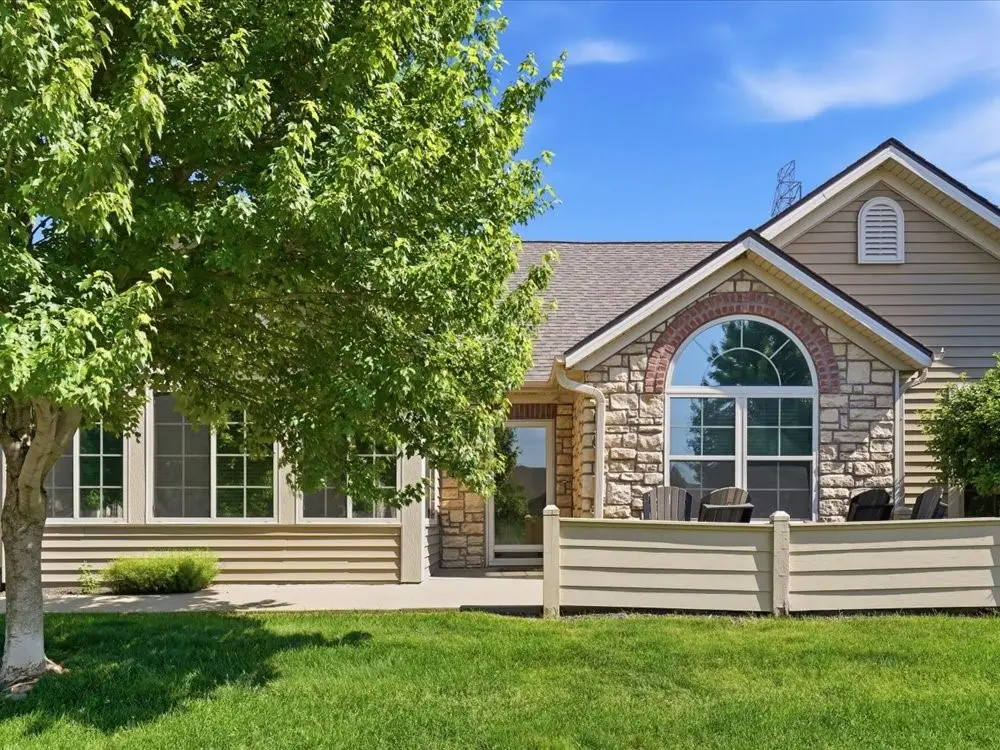 3305 SE Glenstone Drive #253, Grimes, IA 50111 - #1
