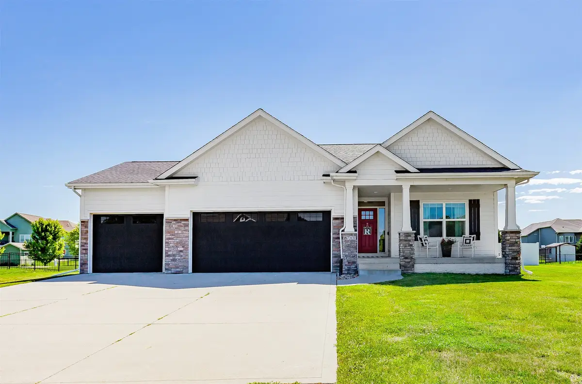 8711 NW 27th Court, Ankeny, IA 50023 - #1