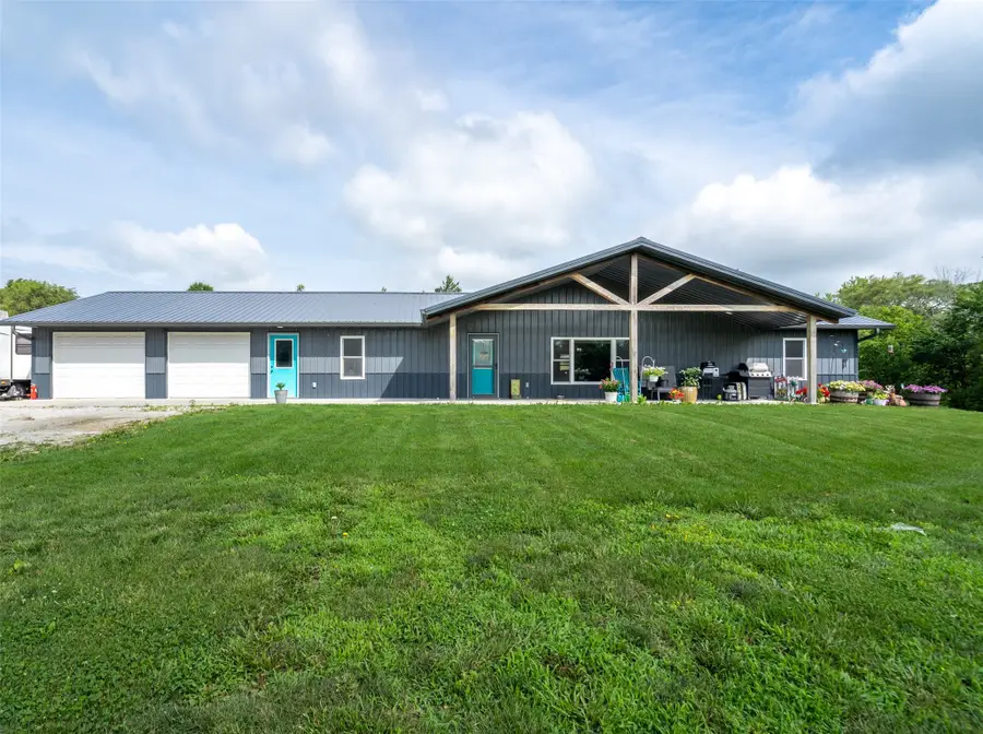 2114 60th Avenue, Melcher Dallas, IA 50062 - #2