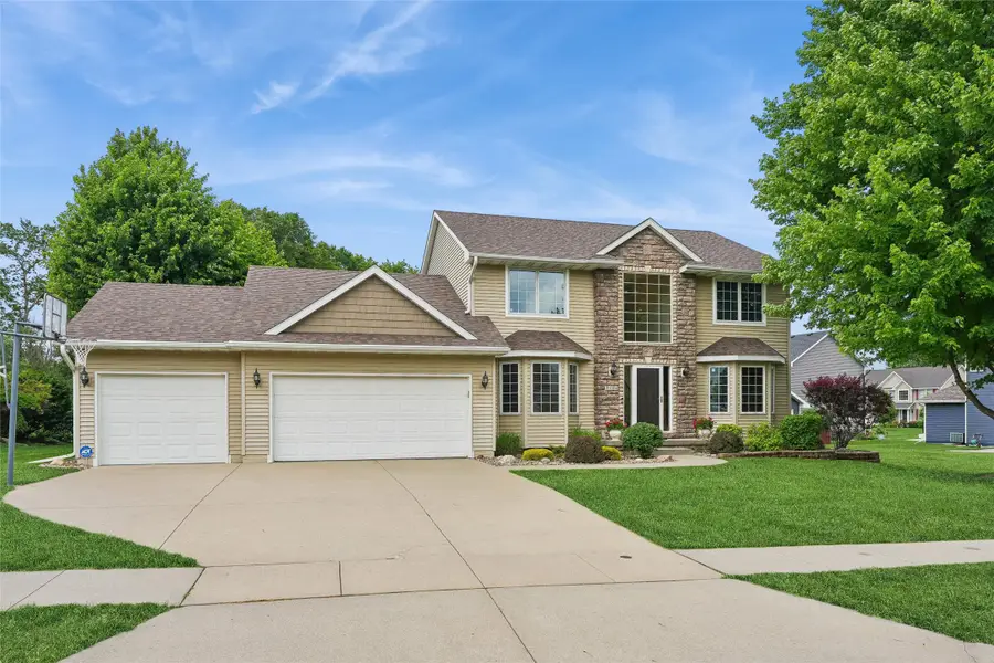 3106 E Spring Street, Des Moines, IA 50320 - #2