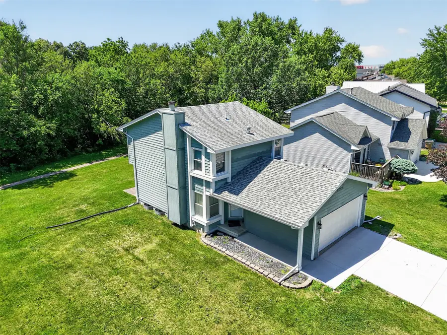920 9th Avenue Nw, Altoona, IA 50009 - #3
