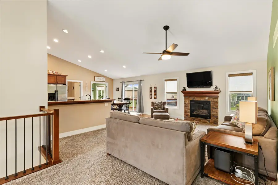 7343 Dusk Drive, Johnston, IA 50131 - #2