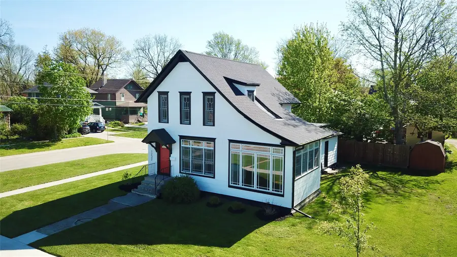 1232 Main Street, Grinnell, IA 50112 - #2