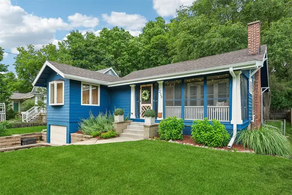1229 47th Street, Des Moines, IA 50311