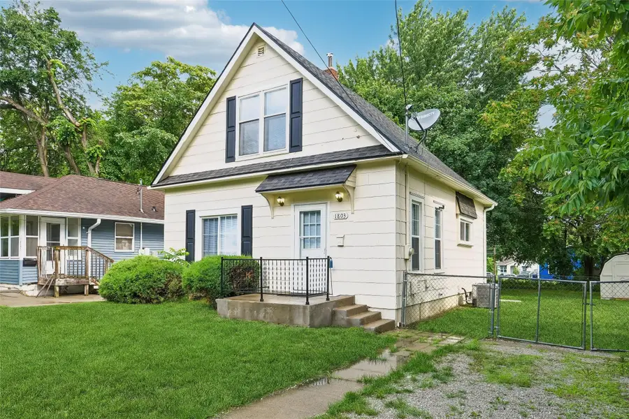 1803 Washington Avenue, Des Moines, IA 50314 - #2