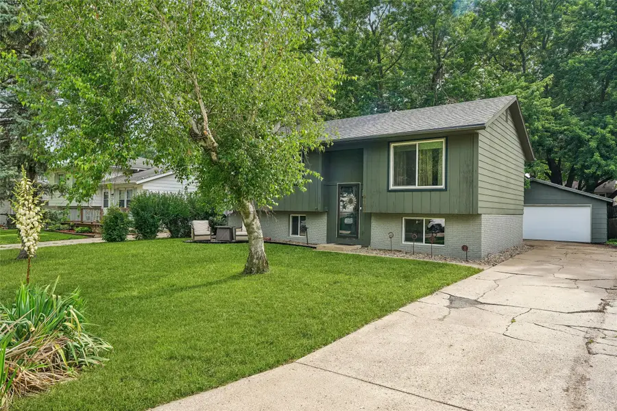 9189 Oakwood Drive, Norwalk, IA 50211 - #2