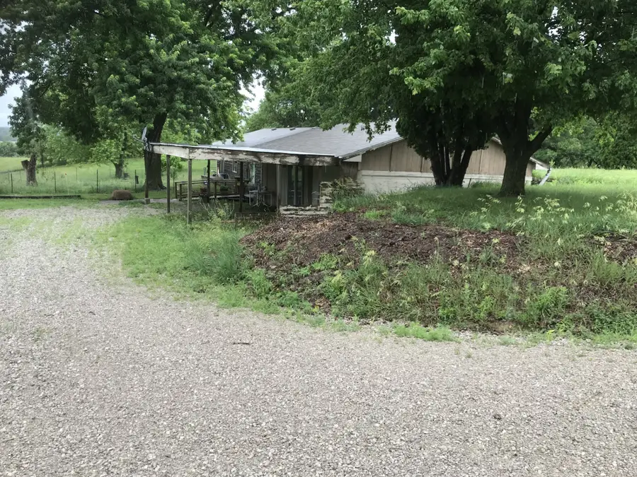 609 S Wall Street, Colfax, IA 50054 - #3