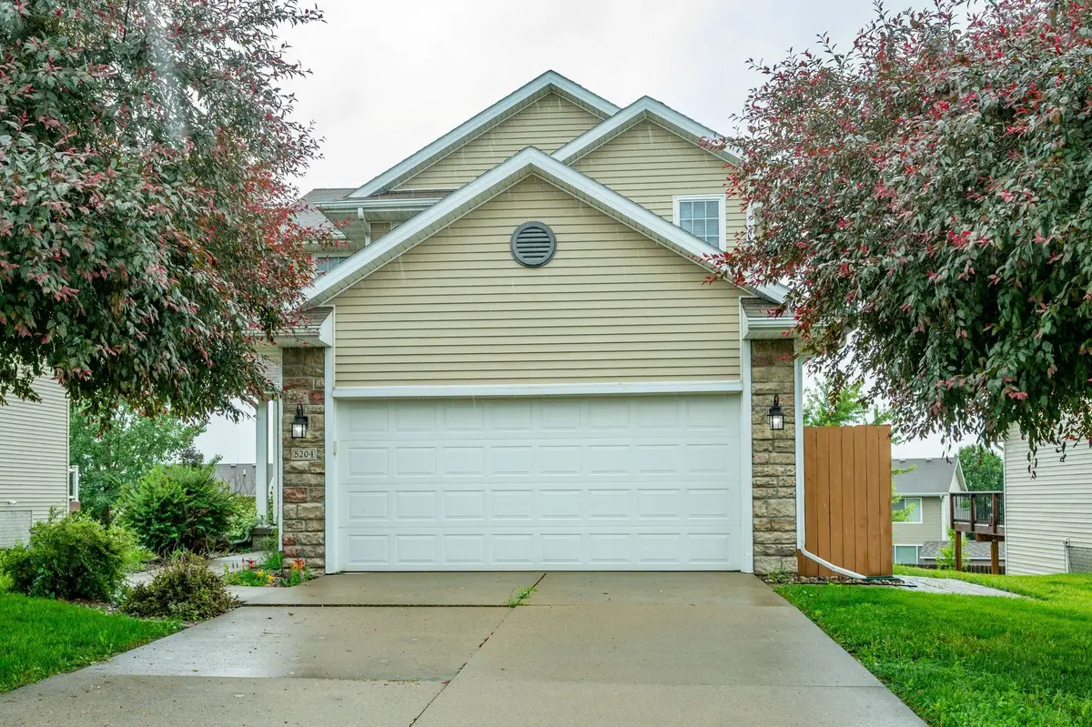 5204 NE Briarwood Drive, Ankeny, IA 50021 - #1