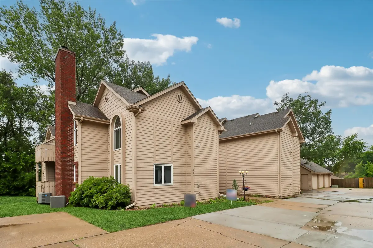 401 SE Lowell Drive #3, Ankeny, IA 50021 - #1
