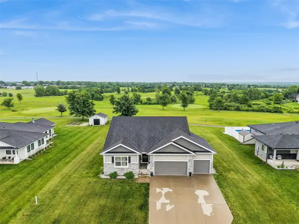 1010 S Y Street, Indianola, IA 50125