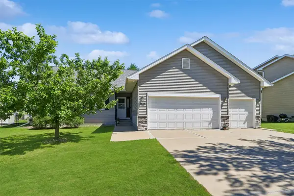 910 NE 45th Street, Ankeny, IA 50021