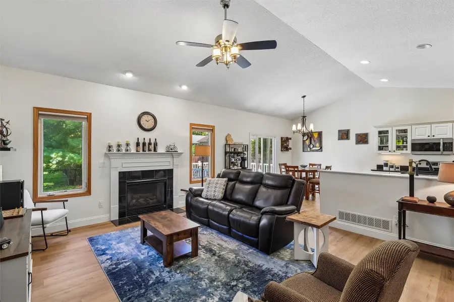 910 NE 45th Street, Ankeny, IA 50021 - #3