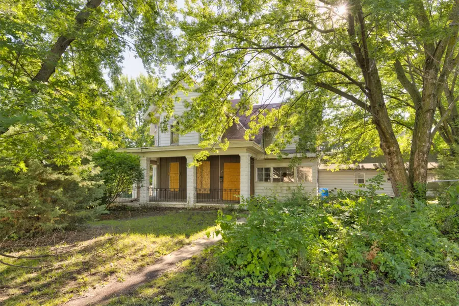 803 Oak Park Avenue, Des Moines, IA 50313 - #3