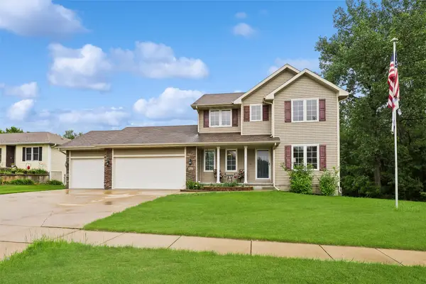 800 N Kenwood Boulevard, Indianola, IA 50125