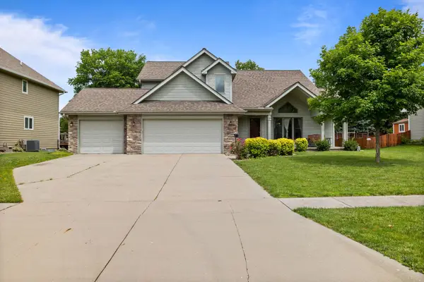 1006 NE 24th Court, Ankeny, IA 50021