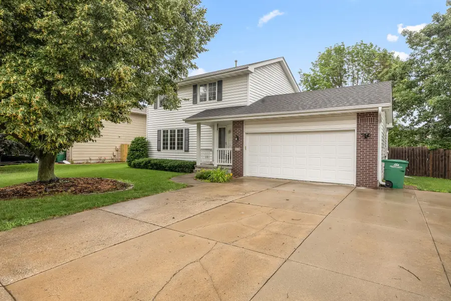 609 NE Lowell Drive, Ankeny, IA 50021 - #2