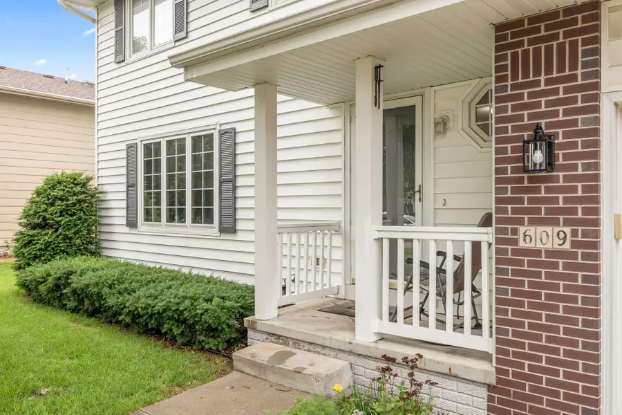 609 NE Lowell Drive, Ankeny, IA 50021 - #3