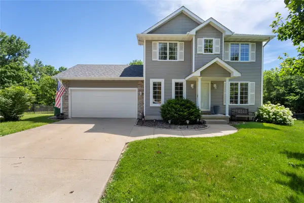 3023 SW Applewood Street, Ankeny, IA 50023