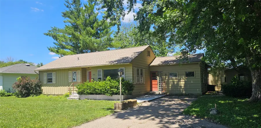 2616 Marengo Drive, Perry, IA 50220 - #2
