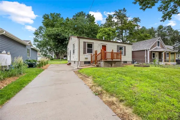 3206 Bowdoin Street, Des Moines, IA 50313