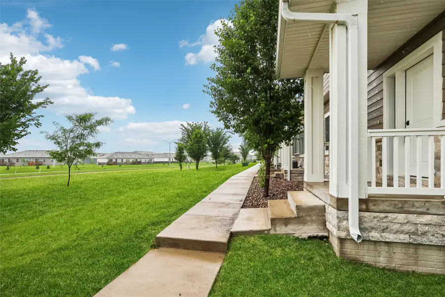 515 10th Street, Waukee, IA 50263 - #3