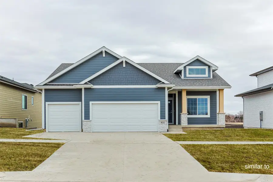 719 E Bridge Road, Polk City, IA 50226 - #2