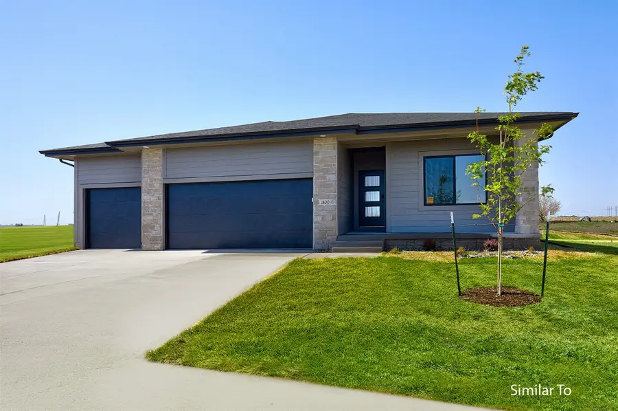 715 E Bridge Road, Polk City, IA 50226 - #2