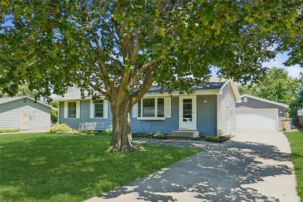 4505 71st Street, Urbandale, IA 50322