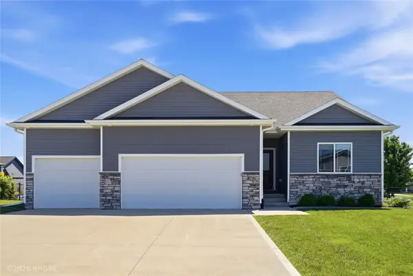 875 9th Street, Waukee, IA 50263