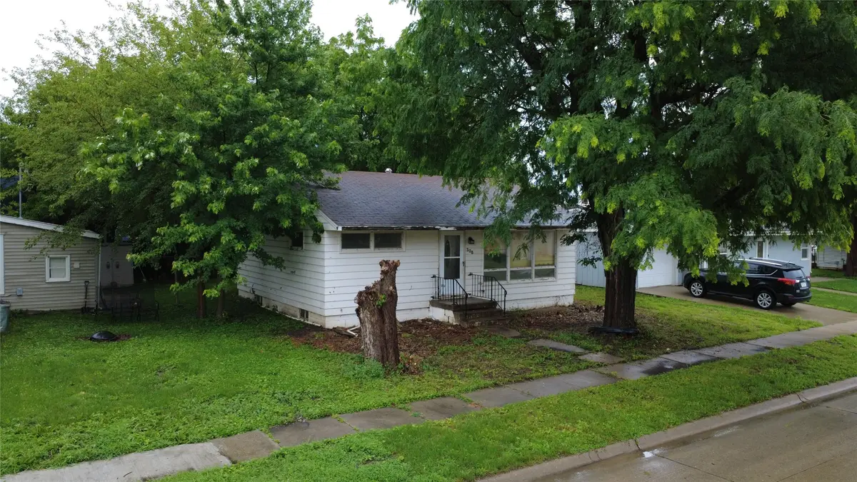 308 N Polk Street, Pleasantville, IA 50225 - #1