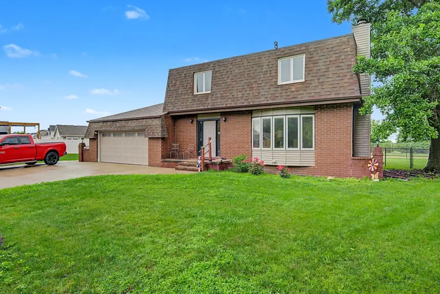 302 Village Circle, Altoona, IA 50009 - #3