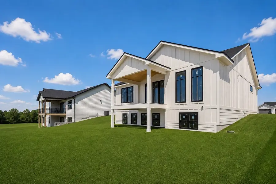 17312 Northview Drive, Urbandale, IA 50323 - #3
