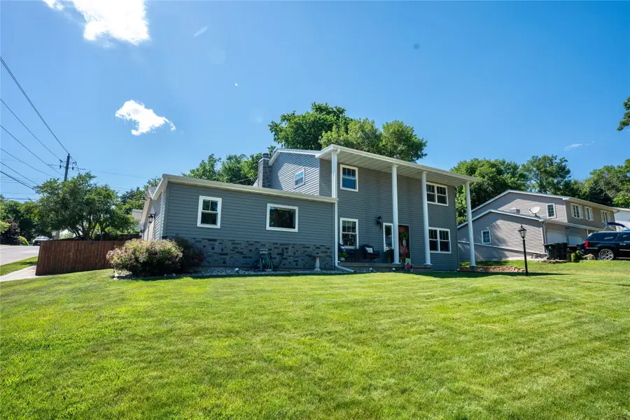 3601 Pawnee Place, Sioux City, IA 51104 - #2